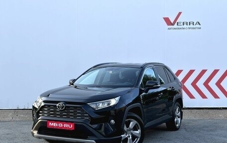 Toyota RAV4, 2021 год, 3 600 000 рублей, 1 фотография