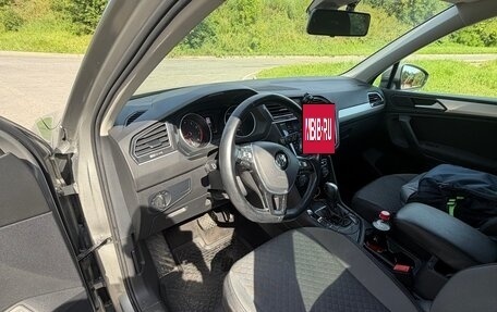 Volkswagen Tiguan II, 2019 год, 1 700 000 рублей, 11 фотография