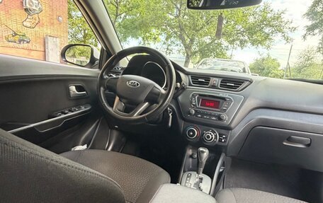 KIA Rio III рестайлинг, 2013 год, 880 000 рублей, 14 фотография