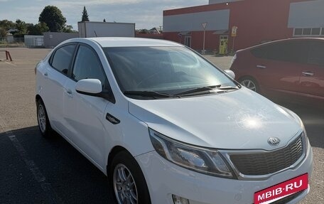 KIA Rio III рестайлинг, 2013 год, 880 000 рублей, 8 фотография