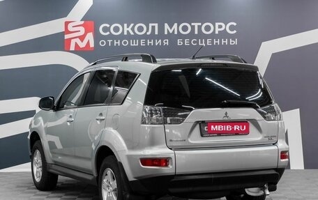 Mitsubishi Outlander III рестайлинг 3, 2010 год, 1 199 900 рублей, 4 фотография