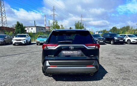 Toyota RAV4, 2021 год, 2 945 000 рублей, 4 фотография