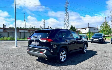 Toyota RAV4, 2021 год, 2 945 000 рублей, 6 фотография