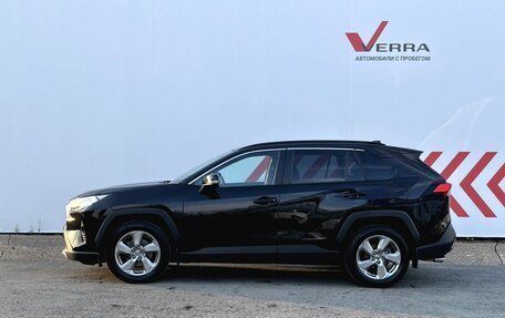 Toyota RAV4, 2021 год, 3 600 000 рублей, 2 фотография