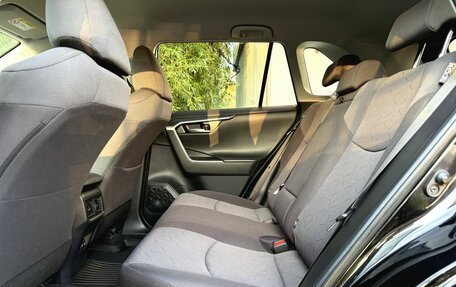 Toyota RAV4, 2021 год, 3 600 000 рублей, 17 фотография