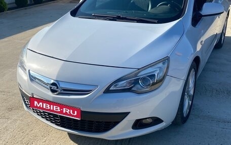 Opel Astra J, 2012 год, 675 000 рублей, 1 фотография