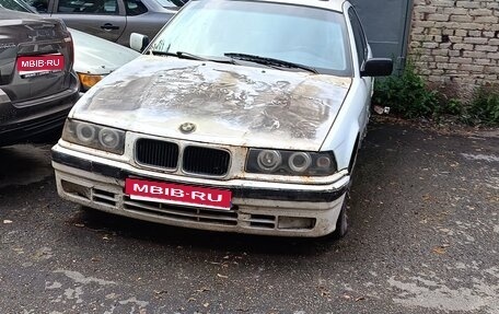 BMW 3 серия, 2002 год, 50 000 рублей, 1 фотография