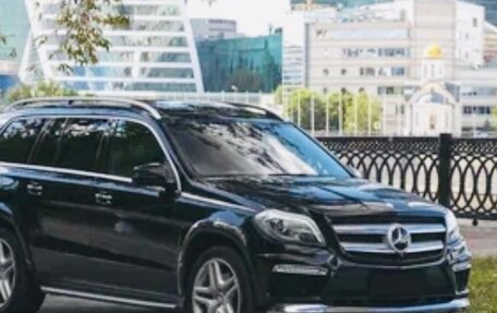 Mercedes-Benz GL-Класс, 2014 год, 2 200 000 рублей, 2 фотография