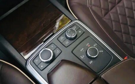 Mercedes-Benz GL-Класс, 2014 год, 2 200 000 рублей, 8 фотография