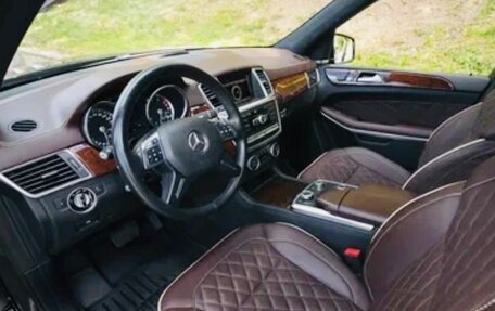 Mercedes-Benz GL-Класс, 2014 год, 2 200 000 рублей, 9 фотография