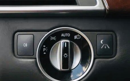Mercedes-Benz GL-Класс, 2014 год, 2 200 000 рублей, 13 фотография
