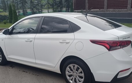 Hyundai Solaris II рестайлинг, 2017 год, 1 375 000 рублей, 7 фотография