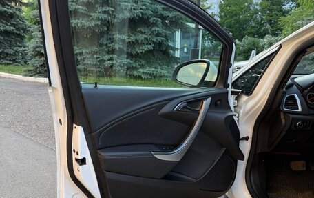 Opel Astra J, 2012 год, 700 000 рублей, 13 фотография