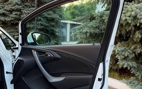 Opel Astra J, 2012 год, 700 000 рублей, 20 фотография