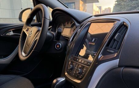 Opel Astra J, 2012 год, 700 000 рублей, 18 фотография