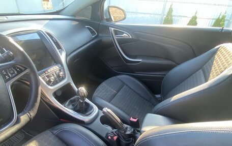 Opel Astra J, 2012 год, 675 000 рублей, 8 фотография
