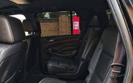 Chevrolet Tahoe IV, 2016 год, 2 900 000 рублей, 4 фотография