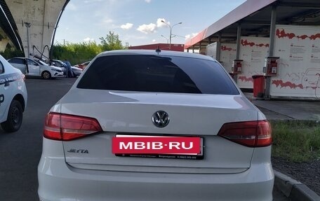 Volkswagen Jetta VI, 2015 год, 1 205 000 рублей, 2 фотография