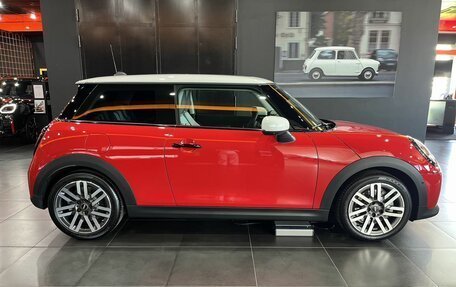 MINI Hatch, 2024 год, 4 790 000 рублей, 2 фотография