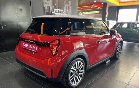 MINI Hatch, 2024 год, 4 790 000 рублей, 3 фотография