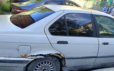 BMW 3 серия, 2002 год, 50 000 рублей, 4 фотография