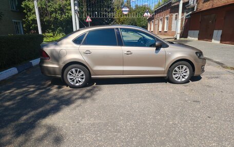 Volkswagen Polo VI (EU Market), 2016 год, 1 130 000 рублей, 3 фотография