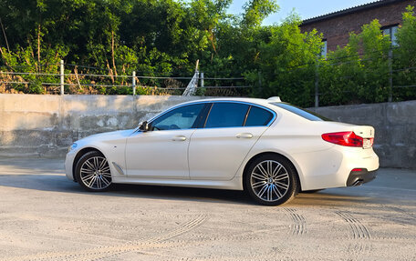 BMW 5 серия, 2019 год, 4 850 000 рублей, 2 фотография