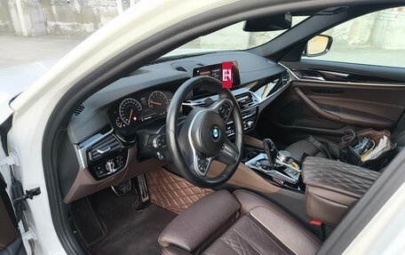 BMW 5 серия, 2019 год, 4 850 000 рублей, 10 фотография