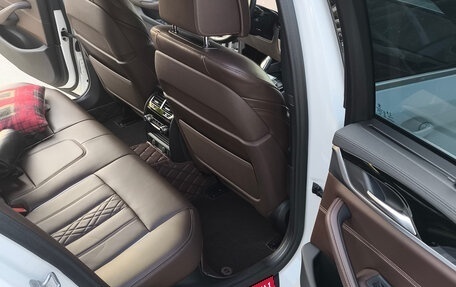 BMW 5 серия, 2019 год, 4 850 000 рублей, 13 фотография