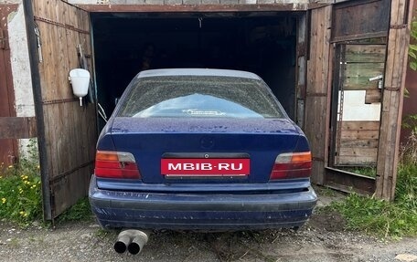 BMW 3 серия, 1992 год, 250 000 рублей, 3 фотография