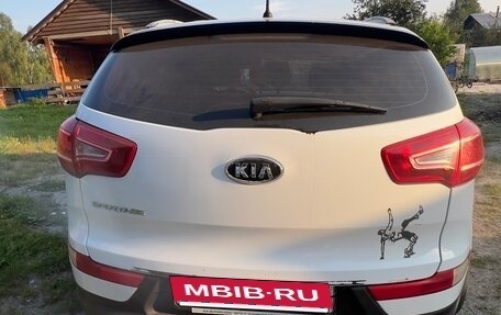 KIA Sportage III, 2011 год, 950 000 рублей, 2 фотография