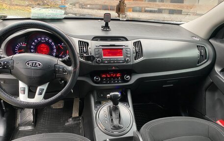 KIA Sportage III, 2011 год, 950 000 рублей, 11 фотография