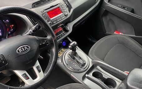 KIA Sportage III, 2011 год, 950 000 рублей, 14 фотография