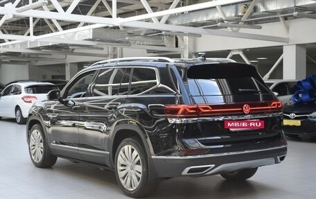 Volkswagen Teramont I, 2021 год, 4 990 000 рублей, 5 фотография