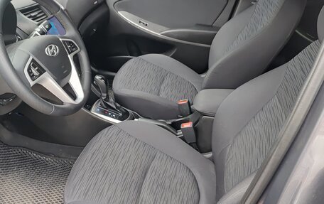 Hyundai Solaris II рестайлинг, 2016 год, 1 030 000 рублей, 12 фотография