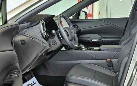 Lexus RX IV рестайлинг, 2025 год, 7 689 000 рублей, 12 фотография
