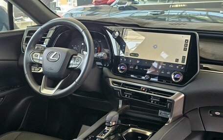 Lexus RX IV рестайлинг, 2025 год, 7 689 000 рублей, 24 фотография