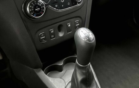 Renault Sandero II рестайлинг, 2018 год, 915 000 рублей, 16 фотография