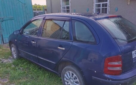 Skoda Fabia I, 2001 год, 140 000 рублей, 2 фотография