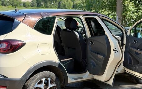 Renault Kaptur I рестайлинг, 2019 год, 1 370 000 рублей, 2 фотография