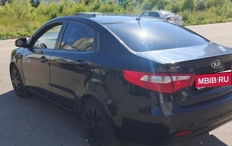 KIA Rio III рестайлинг, 2014 год, 550 000 рублей, 3 фотография