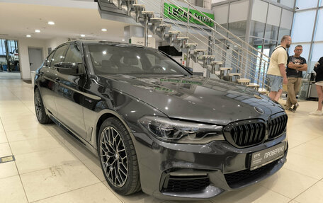 BMW 5 серия, 2018 год, 4 100 000 рублей, 3 фотография