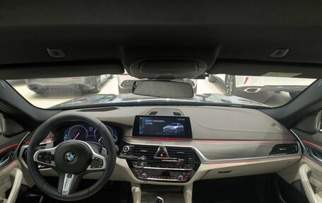 BMW 5 серия, 2018 год, 4 100 000 рублей, 17 фотография