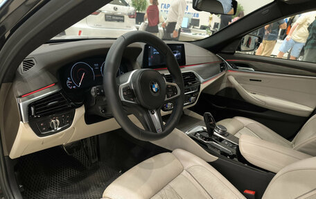 BMW 5 серия, 2018 год, 4 100 000 рублей, 20 фотография