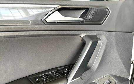 Volkswagen Tiguan II, 2017 год, 2 450 000 рублей, 13 фотография