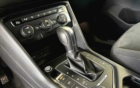 Volkswagen Tiguan II, 2017 год, 2 450 000 рублей, 14 фотография