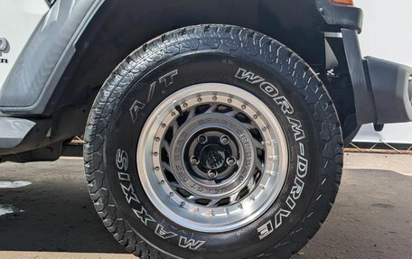 Jeep Wrangler, 2019 год, 4 320 000 рублей, 20 фотография