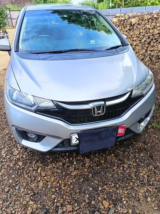 Honda Fit III, 2017 год, 800 000 рублей, 2 фотография