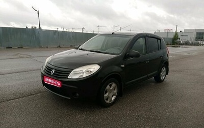 Renault Sandero I, 2013 год, 380 000 рублей, 1 фотография