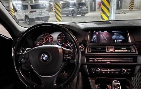 BMW 5 серия, 2016 год, 1 800 000 рублей, 10 фотография
